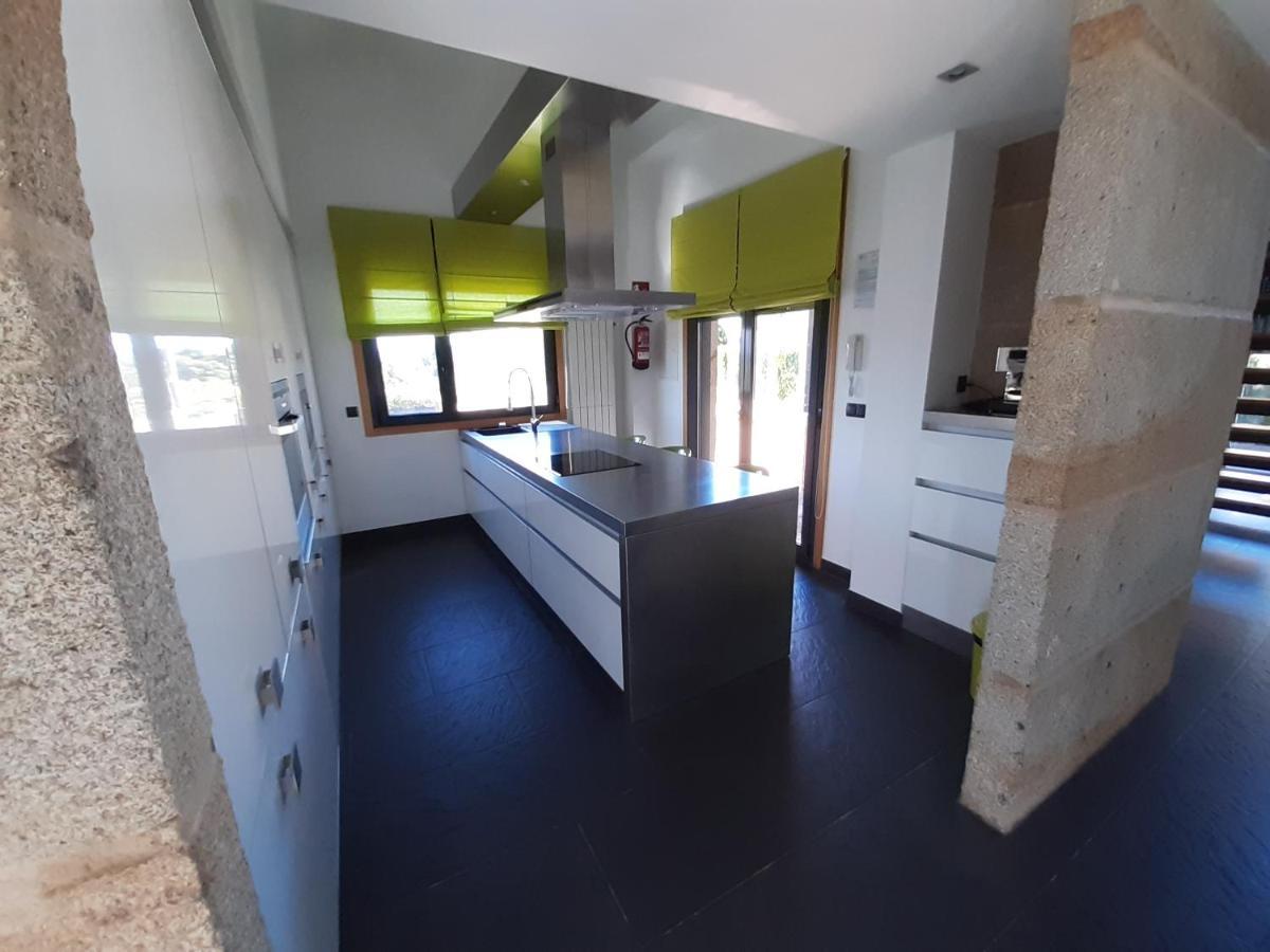 La Casa De Sofia En Tui Villa Kültér fotó