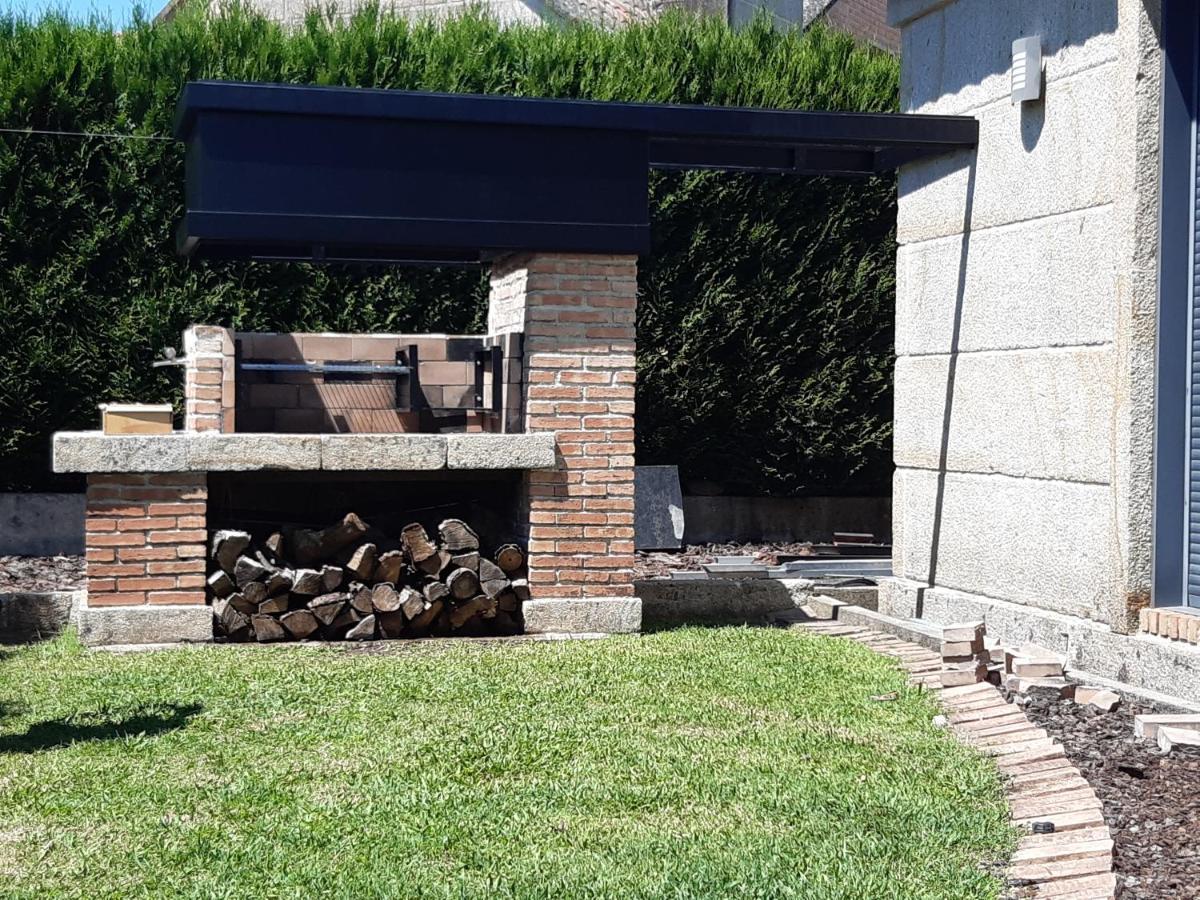 La Casa De Sofia En Tui Villa Kültér fotó